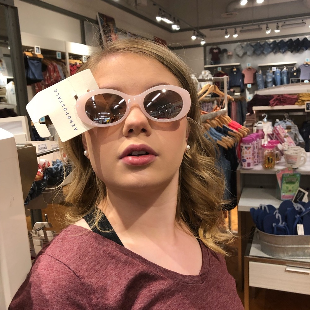 Meet your Posher, Ann